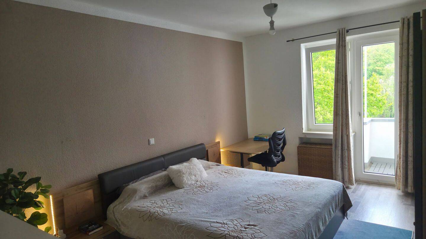 Property thumbnail 12