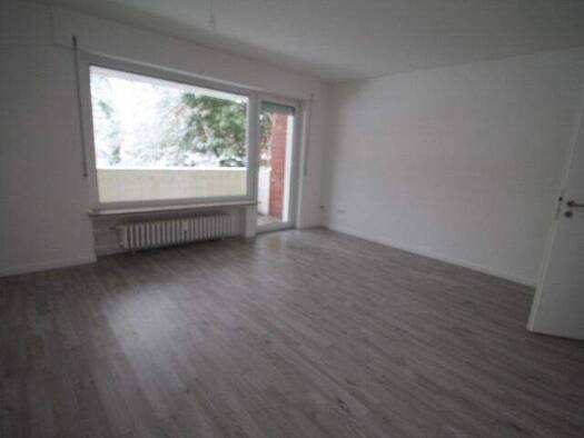 Wohnung zur Miete 520 € 4 Zimmer 85,9 m² Theodor-Fontane-Strasse 10 Barenburg Emden 26721