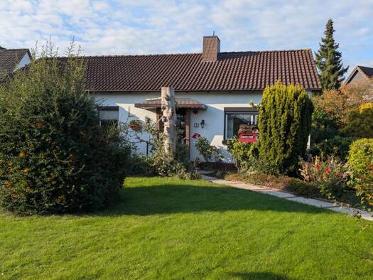 Bungalow zum Kauf 220.000 € 3 Zimmer 81 m² 678 m² Grundstück Sande Sande 26452