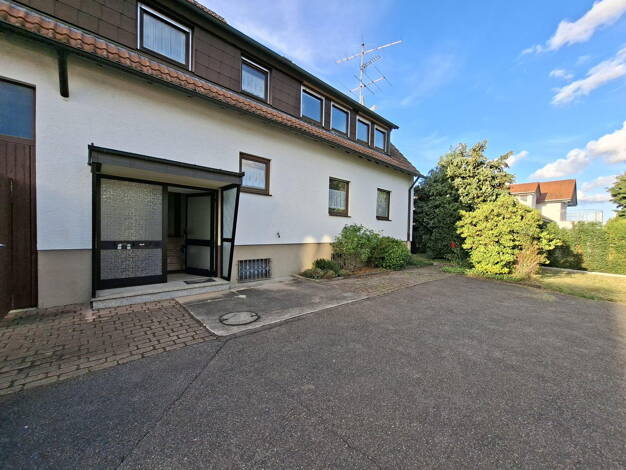 Mehrfamilienhaus zum Kauf provisionsfrei 685.000 € 12 Zimmer 221 m² 809 m² Grundstück Steigerwaldstraße 3 Kuppingen Herrenberg 71083