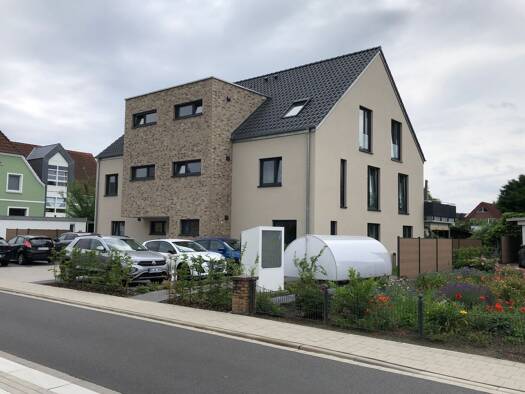 Wohnung zur Miete 1.370 € 3,5 Zimmer 98,9 m² Geschoss 2/3 frei ab 01.12.2026 Große Schulstraße 11 Hellern Osnabrück 49078