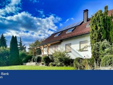 Einfamilienhaus zum Kauf 7 Zimmer 160 m² 825 m² Grundstück frei ab sofort Bayreuth 95448
