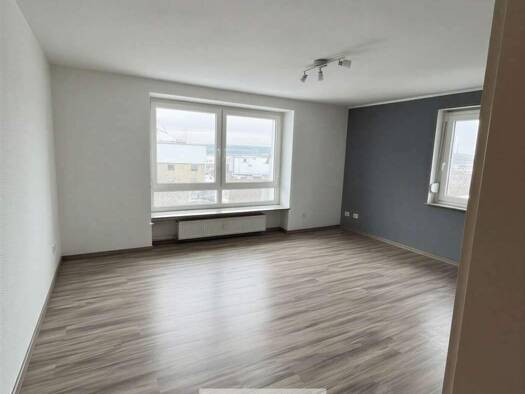 Wohnung zur Miete 490 € 4 Zimmer 87,9 m² 2. Geschoss Rothleitener Weg 21 Berg 95180