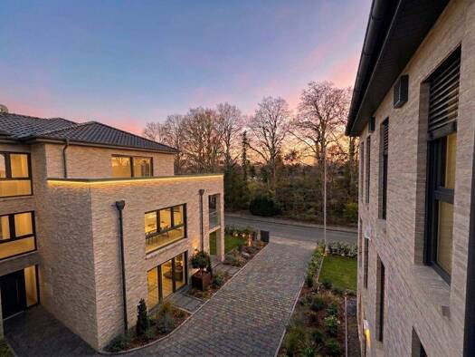 Wohnung zur Miete 1.150 € 2 Zimmer 74 m² Ganderkesee 27777