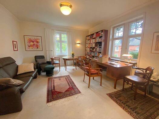Villa zum Kauf 309.950 € 9 Zimmer 320 m² 795 m² Grundstück Hainstadt Hainburg 63512