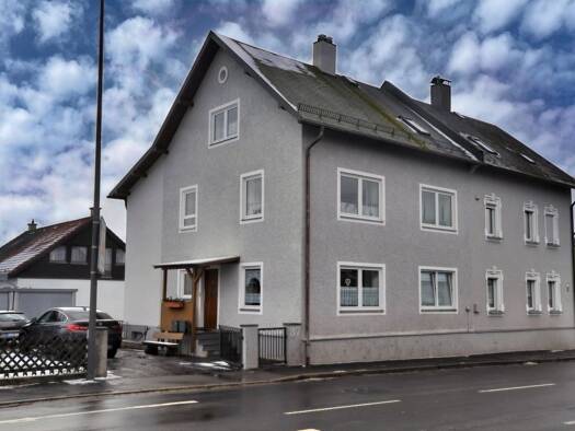 Mehrfamilienhaus zum Kauf 390.000 € 4 Zimmer 150 m² 759 m² Grundstück Marktredwitz 95615