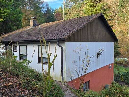 Bungalow zum Kauf 265.000 € 5 Zimmer 160 m² 680 m² Grundstück frei ab sofort Eiterbach Heiligkreuzsteinach 69253