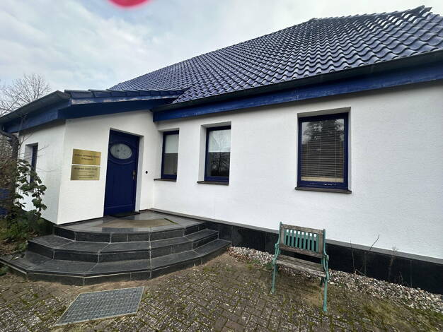 Einfamilienhaus zur Miete 1.340 € 6 Zimmer 220 m² 1.500 m² Grundstück Hauptstraße 38 Stralendorf Stralendorf 19372