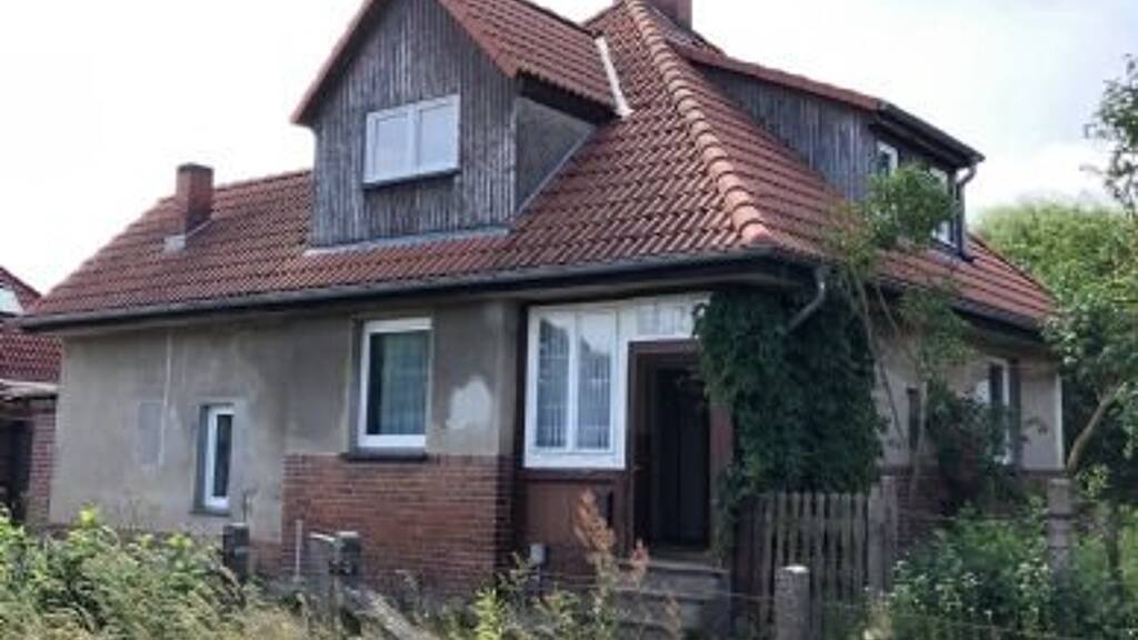 Einfamilienhaus zur Miete 780 € 3 Zimmer 80 m² 868 m² Grundstück Am Berge 5 Lalendorf 18279