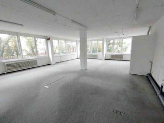 Bürofläche zur Miete 900 € 213 m² Bürofläche Wasseralfingen Aalen 73433