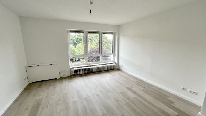 Wohnung zur Miete 595 € 2,5 Zimmer 54 m²<br/>Wohnfläche 3.<br/>Geschoss 01.11.2024<br/>Verfügbarkeit Johann-Diedrich-Möller-Straße 102 Wedel 22880