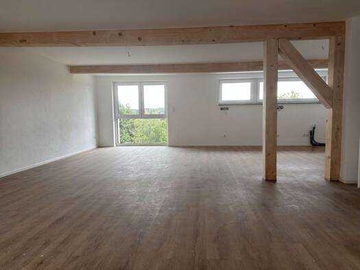 Studio zur Miete 1.050 € 3 Zimmer 105 m² Rosa-Luxemburg-Straße 2-3 Rodewisch 08228