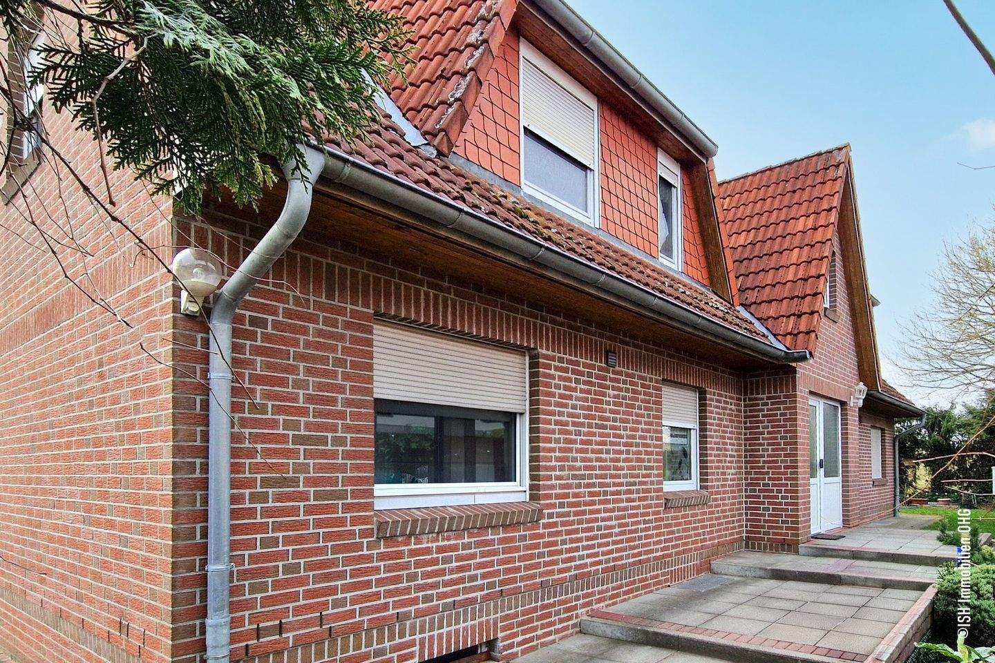 Immobilie in Bargstedt - Harsefeld-Bargstedt: 2 gut vermietete Wohneinheiten als Anlageobjekt zu verkaufen - Bild 1