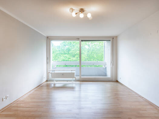 Wohnung zur Miete 990 € 2 Zimmer 71 m² 2. Geschoss frei ab 01.09.2026 Versbach Würzburg 97078