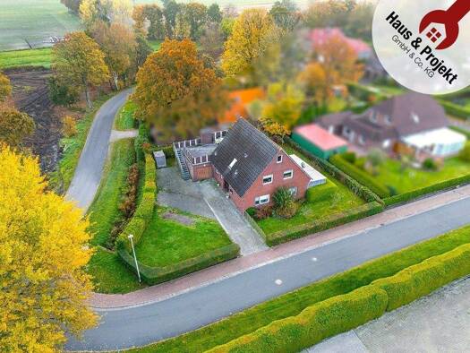 Einfamilienhaus zum Kauf 259.000 € 5 Zimmer 170 m² 677 m² Grundstück Blomberg 26487