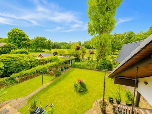 Haus zum Kauf 467.000 € 7 Zimmer 209 m² 1.110 m² Grundstück Stenum Ganderkesee 27777