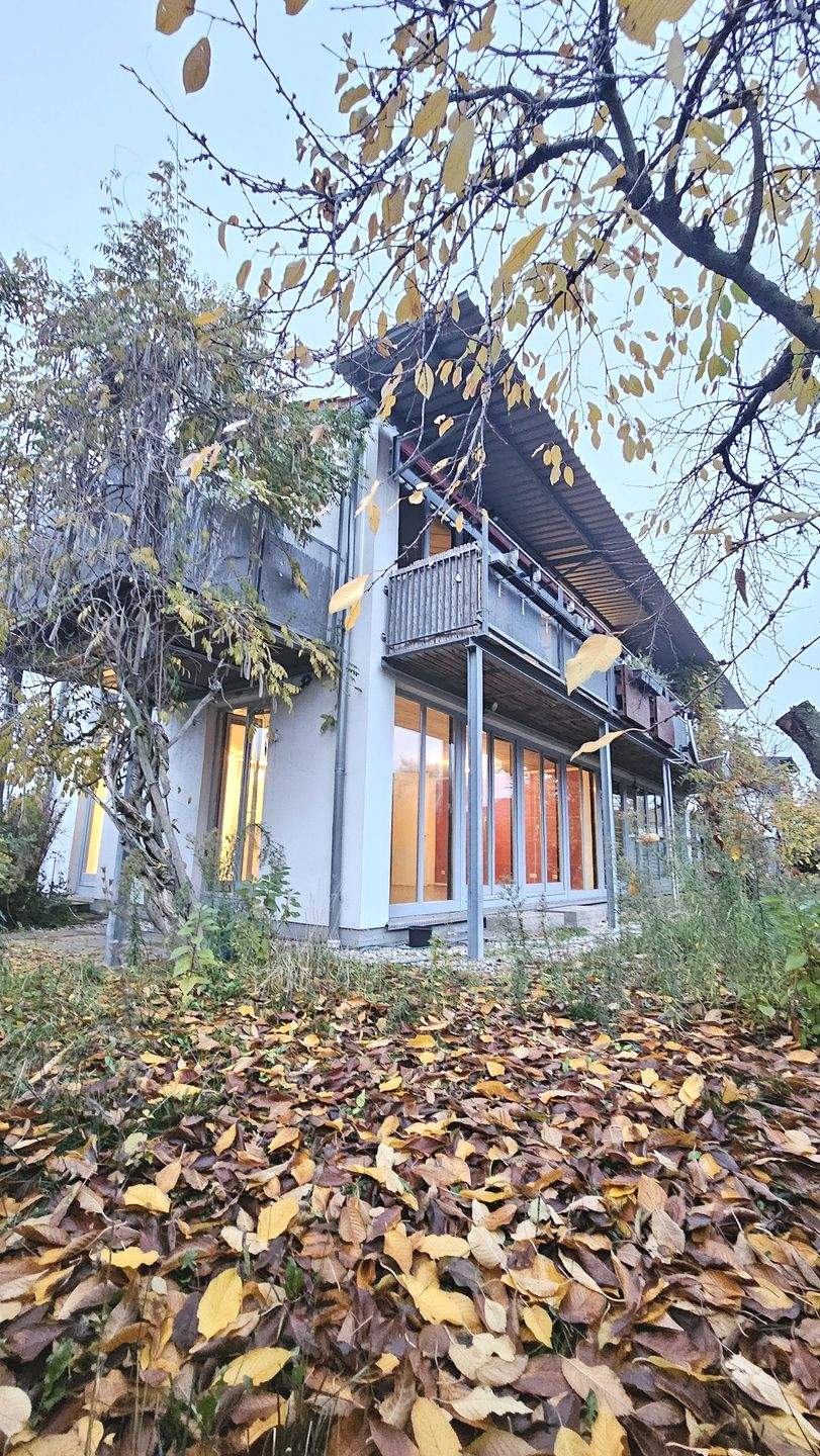 Immobilie in Wachenheim an der Weinstraße - Modernes Architekten Zweifamilienhaus in bester Lage ! - Bild 2