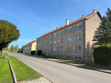 Wohnung zum Kauf 85.000 € 3 Zimmer 56 m² 1. Geschoss frei ab sofort Luckow Luckow 17375