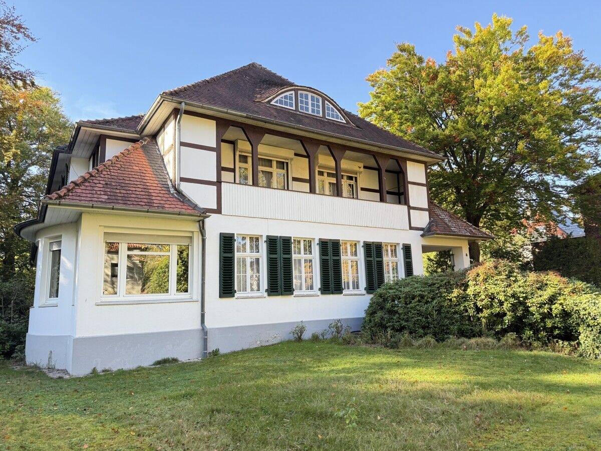 Villa zum Kauf - Ansicht 2