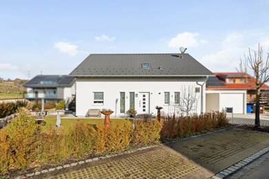 Einfamilienhaus zum Kauf 585.000 € 5 Zimmer 175 m² 495 m² Grundstück Birndorf Albbruck / Birndorf 79774