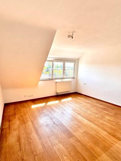 Wohnung zur Miete 940 € 3 Zimmer 80 m² Geschoss 1/1 Scharnhausen Ostfildern 73760