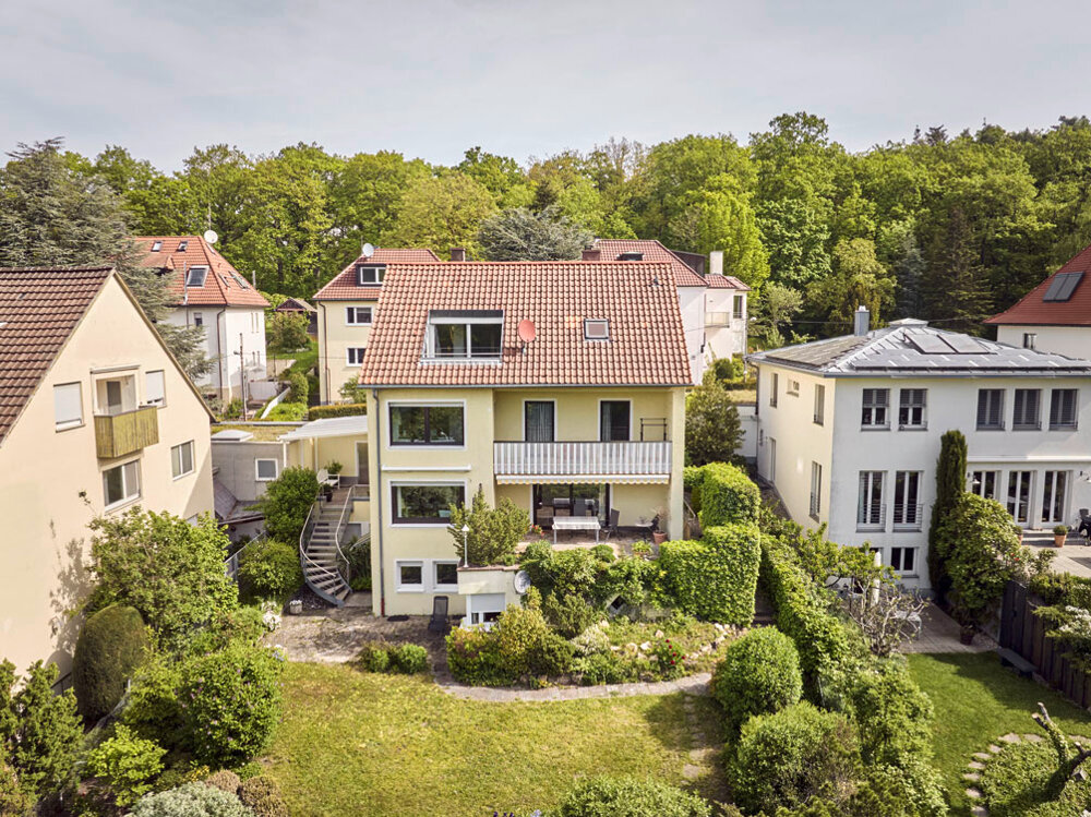 Einfamilienhaus zum Kauf 1.570.000 € 7 Zimmer 280 m²<br/>Wohnfläche 910 m²<br/>Grundstück Gablenberg Stuttgart 70186