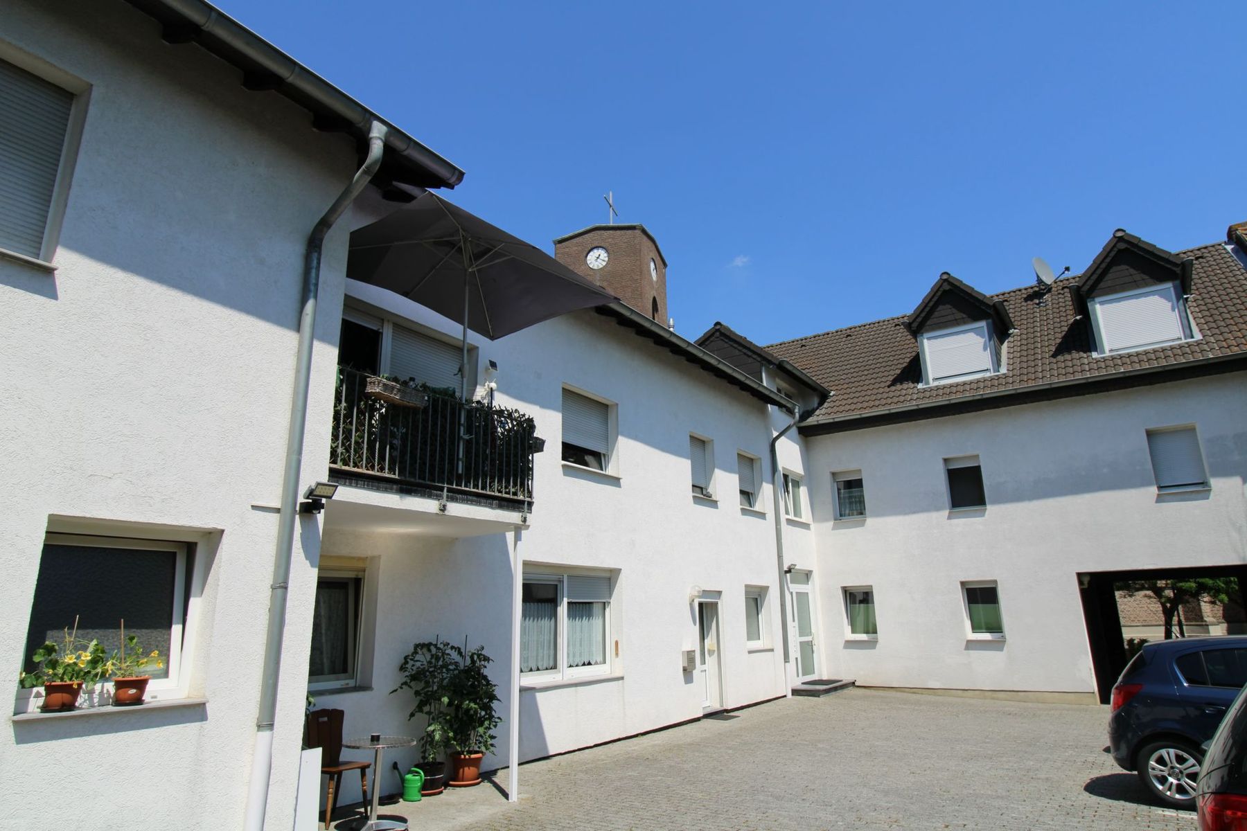 Mehrfamilienhaus zum Kauf 530.000 € 9 Zimmer 408 m²<br/>Wohnfläche 496 m²<br/>Grundstück Echtz Düren 52353