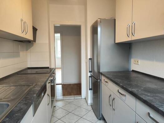Wohnung zur Miete 420 € 3 Zimmer 60,8 m² 3. Geschoss frei ab 01.11.2026 Blankenburgstraße 7 Furth Chemnitz 09114