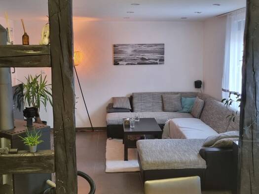 Wohnung zur Miete 950 € 3,5 Zimmer 85 m² Geschoss 1/2 frei ab 01.01.2026 Calwer Straße 29 Grunbach Engelsbrand 75331