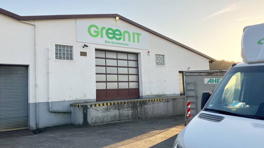 Lagerhalle zur Miete 7.900 € 1.600 m² Lagerfläche Herdecke 58313