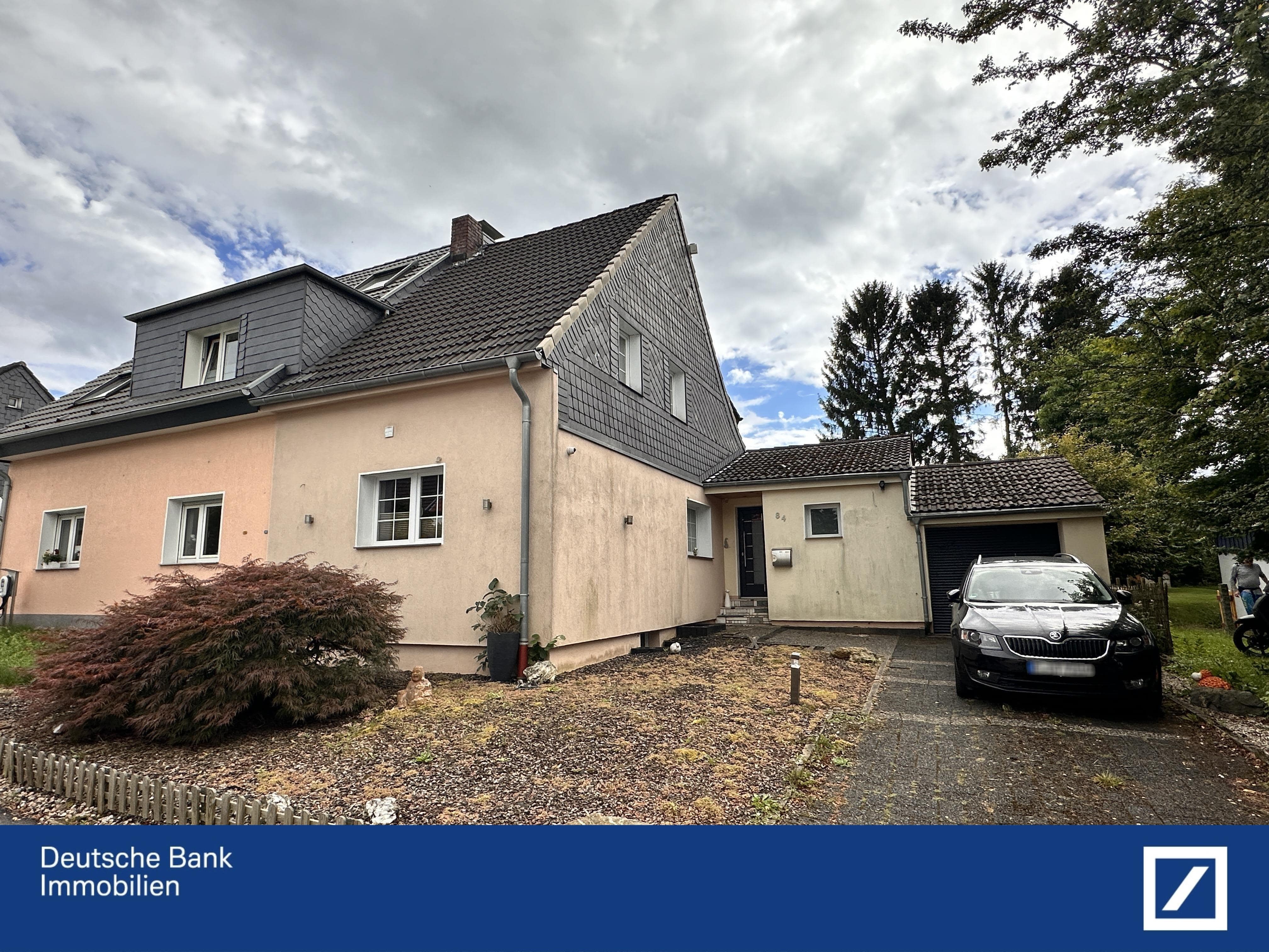 Doppelhaushälfte zum Kauf 449.000 € 2 Zimmer 101,5 m²<br/>Wohnfläche 577 m²<br/>Grundstück ab sofort<br/>Verfügbarkeit Haarzopf Essen 45149