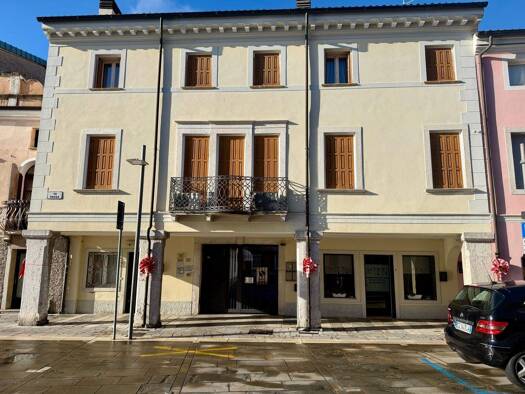 Studio zum Kauf 165.000 € 1 Zimmer 149 m² frei ab sofort Latisana 33053