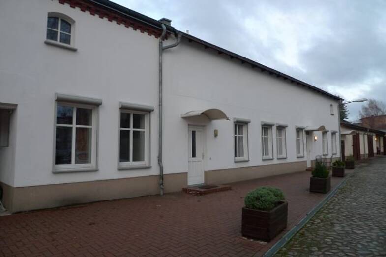 Wohnung zur Miete 441 € 1 Zimmer 49 m² EG Wilhelm-Külz-Str. 43 Mitte Cottbus 03046