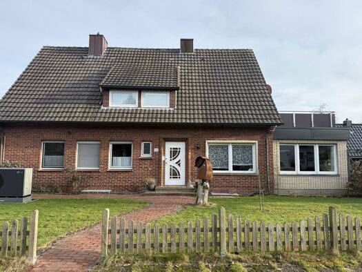 Einfamilienhaus zum Kauf 299.000 € 7 Zimmer 191,9 m² 1.272 m² Grundstück frei ab 01.03.2026 Gildehaus Bad Bentheim 48455