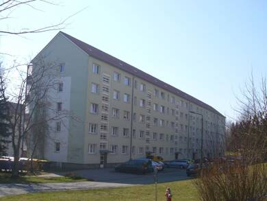 Wohnung zur Miete 287 € 3 Zimmer 57,3 m² Schulstrasse 13e Lichtenstein Lichtenstein (Sachsen) 09350