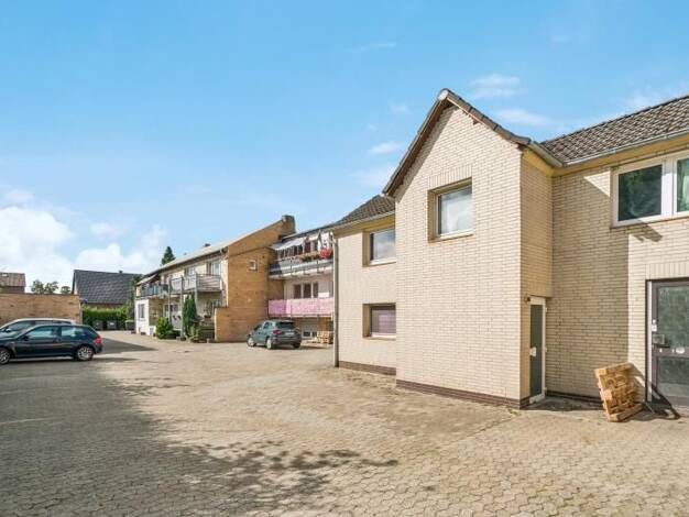 Gewerbeobjekt zum Kauf als Kapitalanlage geeignet 1.160.000 € 1.140 m² 1.921 m² Grundstück teilbar ab 1.140 m² Kästorf Wolfsburg 38448