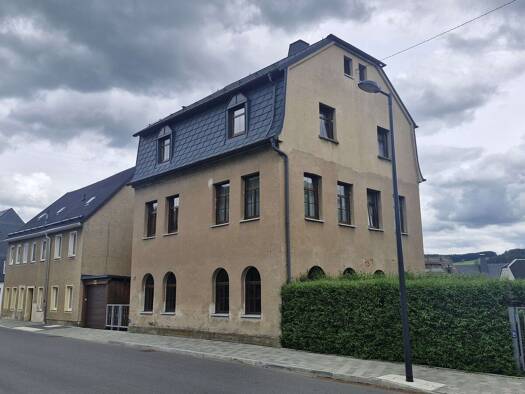 Mehrfamilienhaus zum Kauf 65.000 € 6 Zimmer 185 m² 205 m² Grundstück Lößnitz Lößnitz 08294