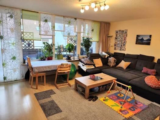 Wohnung zur Miete 920 € 3 Zimmer 90 m² Geschoss 1/4 frei ab 01.06.2026 Märzenweg 22 Weiherhof Zirndorf 90513