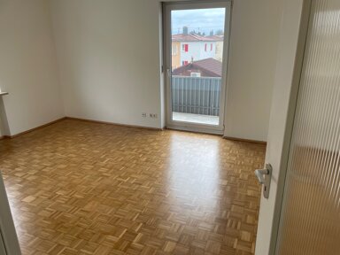 Wohnung zur Miete 730 € 3 Zimmer 73 m² 2. Geschoss frei ab sofort Holbeinstr. 4 Ringsee Ingolstadt 85053