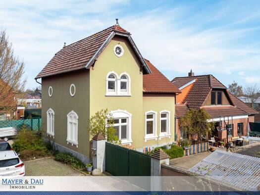 Haus zum Kauf 689.000 € 10 Zimmer 292,8 m² 1.406 m² Grundstück Osternburg Oldenburg 26135