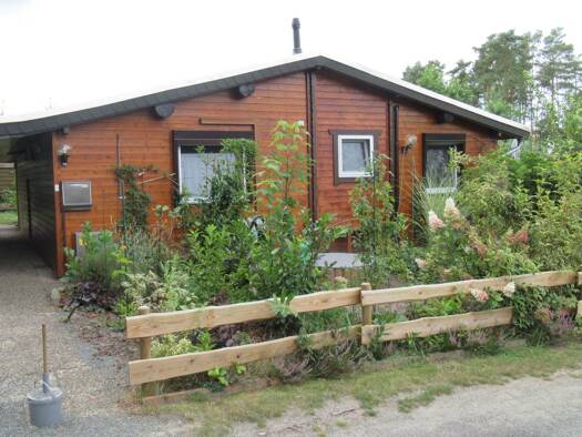 Bungalow zum Kauf 180.000 € 4 Zimmer 100 m² 501 m² Grundstück frei ab sofort Bernsteinsee Sassenburg 38524