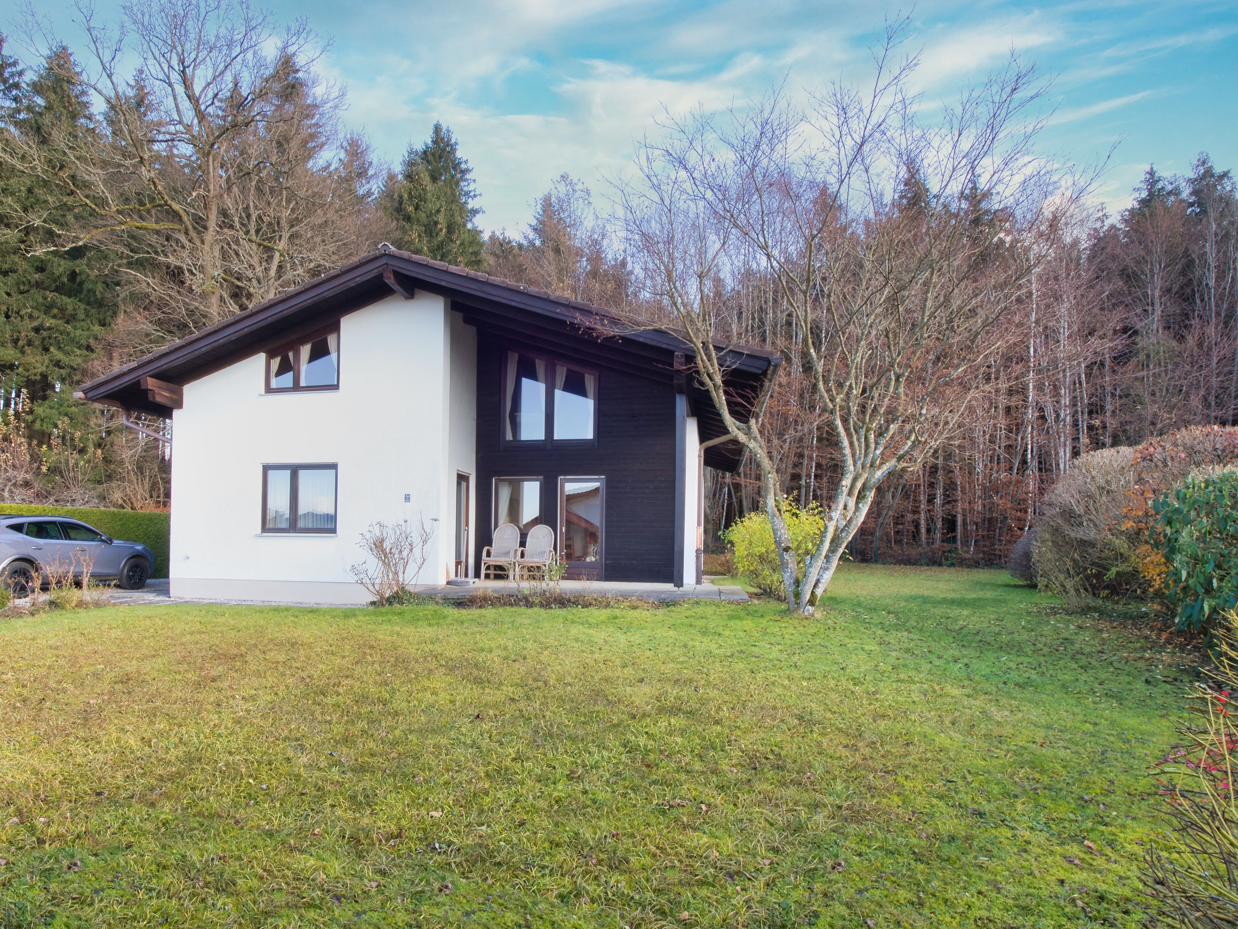 Einfamilienhaus zum Kauf 695.000 € 5 Zimmer 130 m²<br/>Wohnfläche 1.036 m²<br/>Grundstück Winkl Grabenstätt 83355