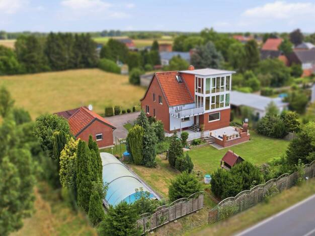 Mehrfamilienhaus zum Kauf 350.000 € 7 Zimmer 194,6 m² 1.167 m² Grundstück Meerdorf Wendeburg 38176