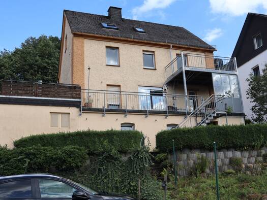 Mehrfamilienhaus zum Kauf 139.000 € 7 Zimmer 136 m² 290 m² Grundstück Antfeld Olsberg 59939