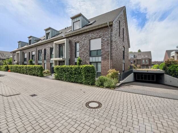 Wohnung zum Kauf 395.000 € 3 Zimmer 79,5 m² Dachgeschoss, 2. Geschoss Hitdorf Leverkusen 51371