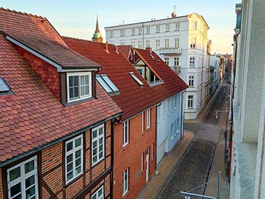 Wohnung zur Miete 461 € 3 Zimmer 64 m² 2. Geschoss frei ab sofort Schelfstadt Schwerin 19055