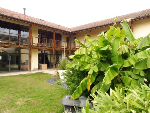 Einfamilienhaus zum Kauf 890.000 € 11 Zimmer 500 m² 1.060 m² Grundstück La Colline Meximieux 01800