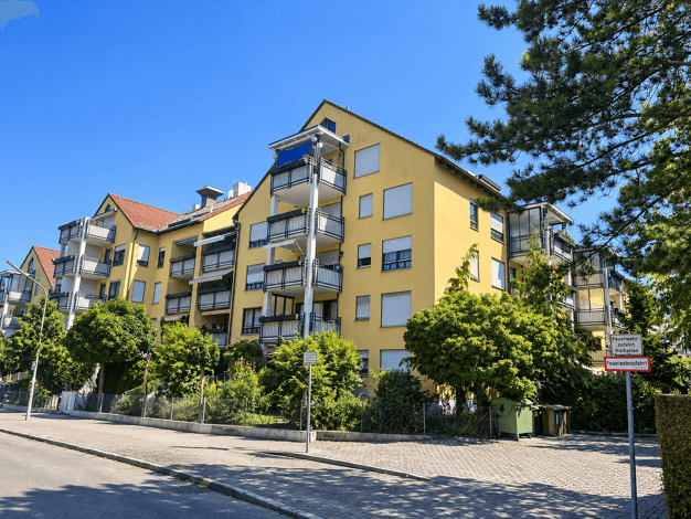 Wohnung zur Miete 925 € 2 Zimmer 68,6 m² 2. Geschoss Hammerschmiede Hammerschmiede 86169