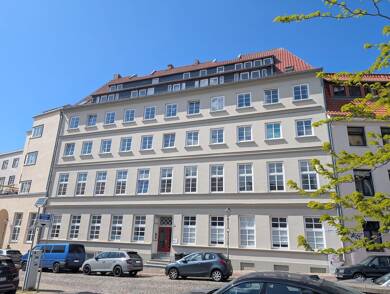 Wohnung zur Miete 1.550 € 4 Zimmer 124 m² 1. Geschoss frei ab 15.07.2025 Am Wendländer Schilde 7 Stadtmitte Rostock 18055