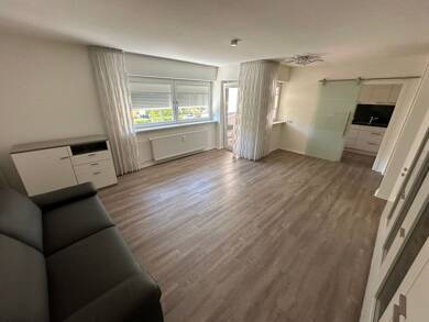Wohnung zur Miete 750 € 2 Zimmer 67,5 m² 1. Geschoss frei ab sofort Görlitzer Platz 4 Steinmühlenkamp Helmstedt 38350